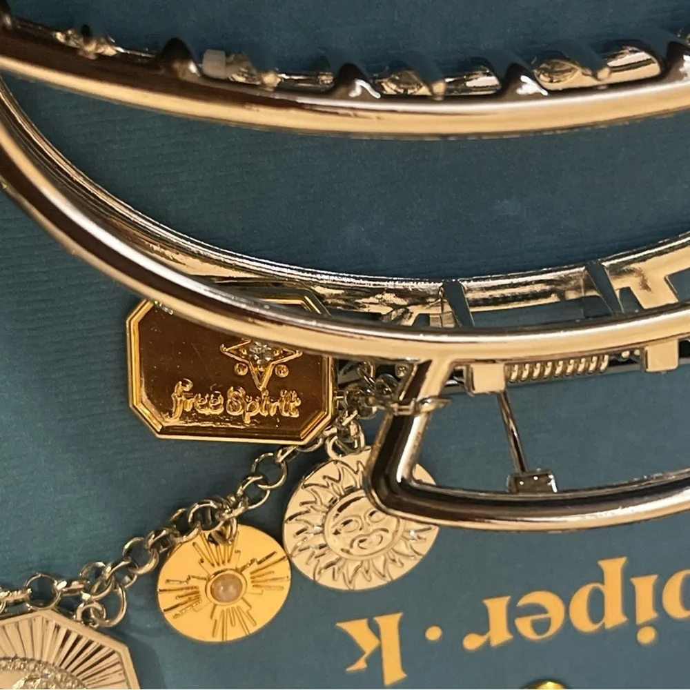 Piper K Silver Metal Claw Clip w/ Evil Eye + Sun Charm Dangles nwt